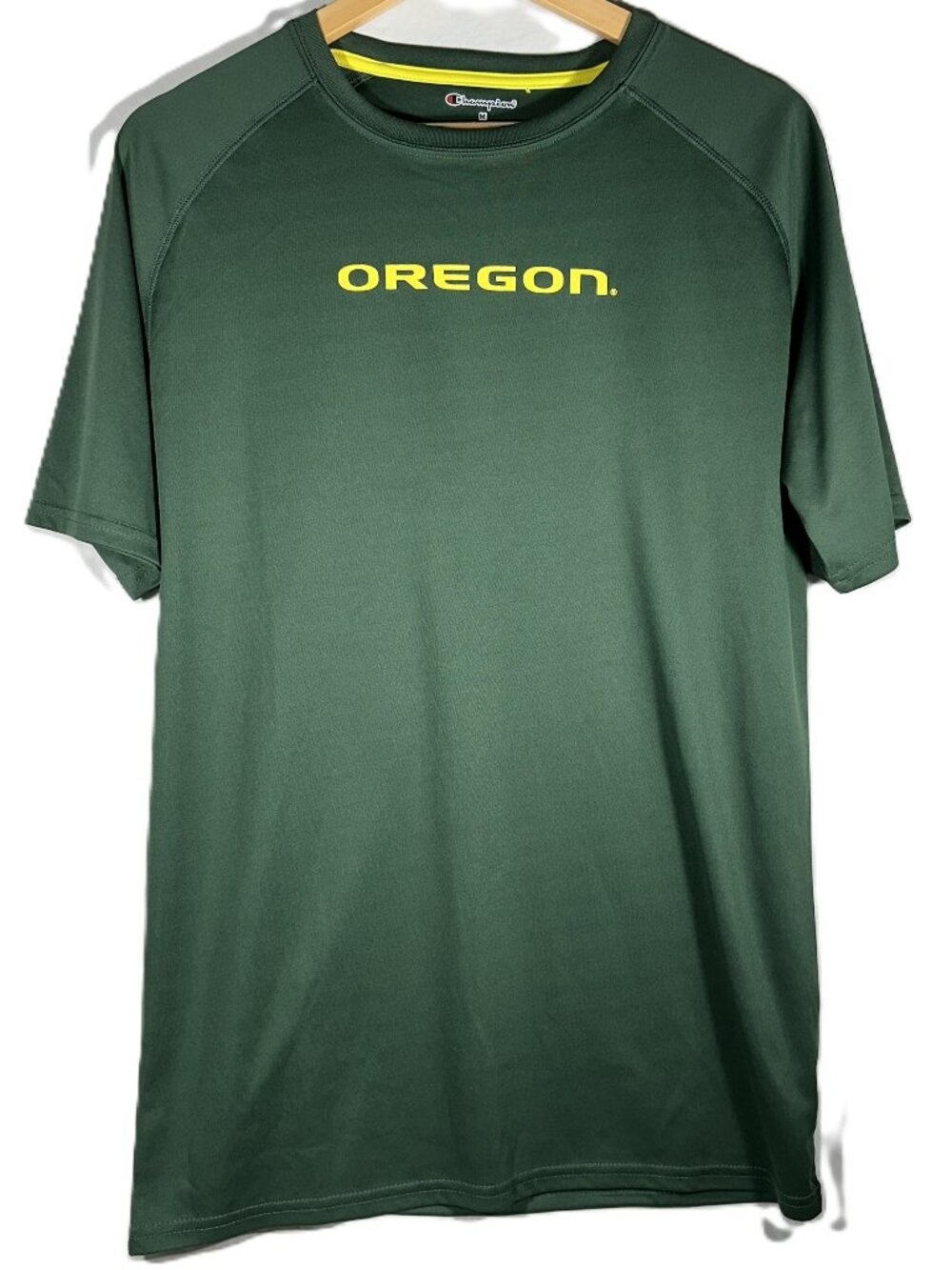 Champion Oregon Ducks Shirt Mens M Green Performance T Shirt NCAA 100% Polyester